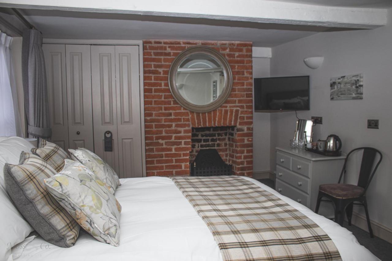 The Angel Inn Wangford Екстериор снимка